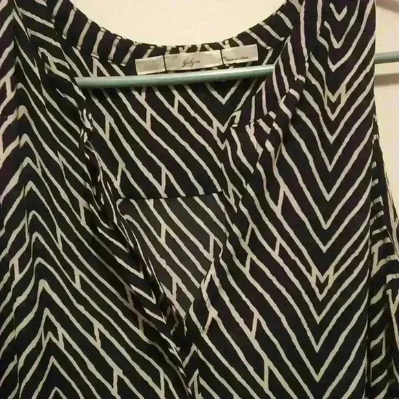Gibson Black & White Office Top - Size XS - Picture 3 of 7